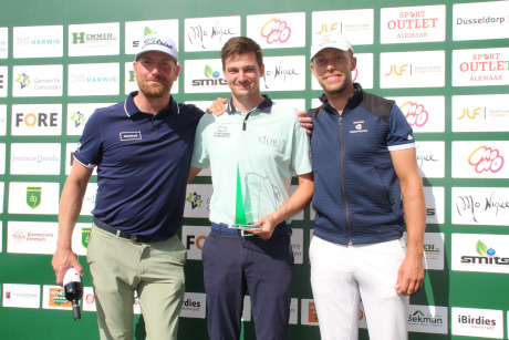 Wouter De Vries, Yente Van Doren & Koen Kouwenaar (v.l.) 